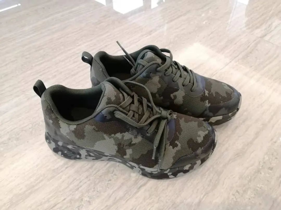 可行走在雪域高原边防线上的磁暖鞋(图5)